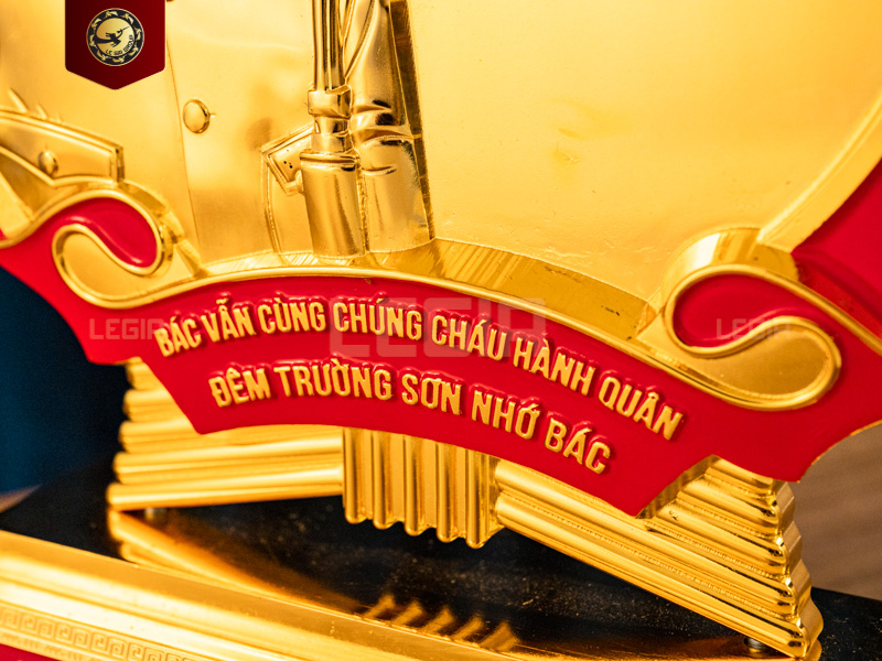 Bieu-trung-bac-ho-doc-tuyen-ngon-4