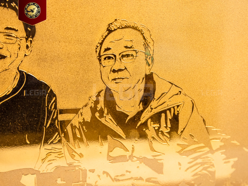tranh-thiet-ke-an-mon-ma-vang-24k-chi-tiet