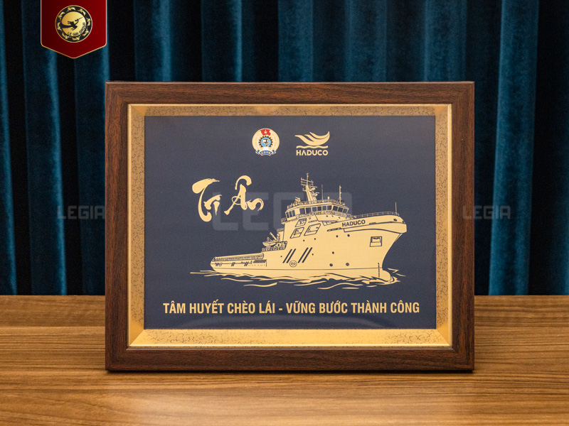 Tranh tri ân HADUCO thiết kế theo yêu cầu - Đồng - 32x25cm thumbnail