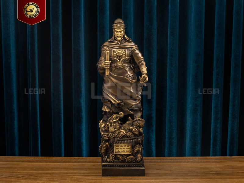 Tượng Trần Hưng Đạo đế rồng - Đồng giả cổ - 50x13,5x 15cm thumbnail